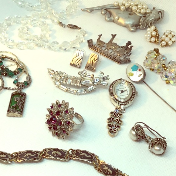 A few of my favorite things...posting soon! - Picture 3 of 12